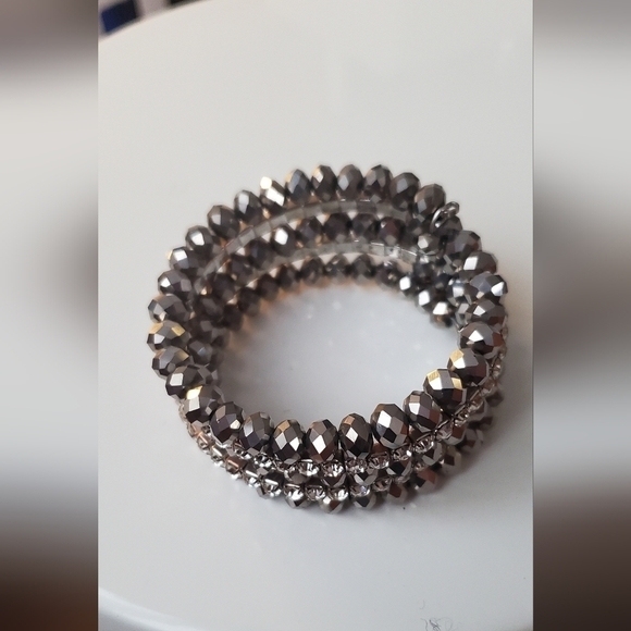 Drawstring Wire shimmering Beads Bracelet 🌴 - Picture 6 of 12